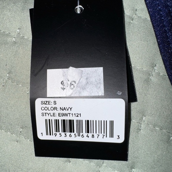 Nine West Shirred Navy Patterned One-Piece Swimsuit. Size S adjustable strap NWT - Picture 12 of 12